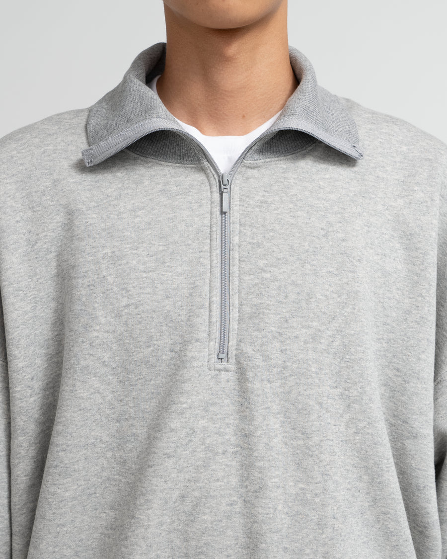 ZIP SWEATSHIRT